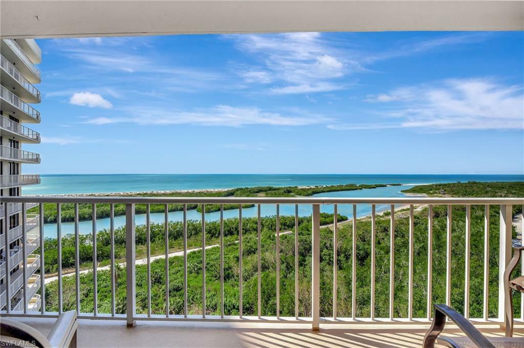 Property Photo: 440 Seaview Ct 1402 FL 34145