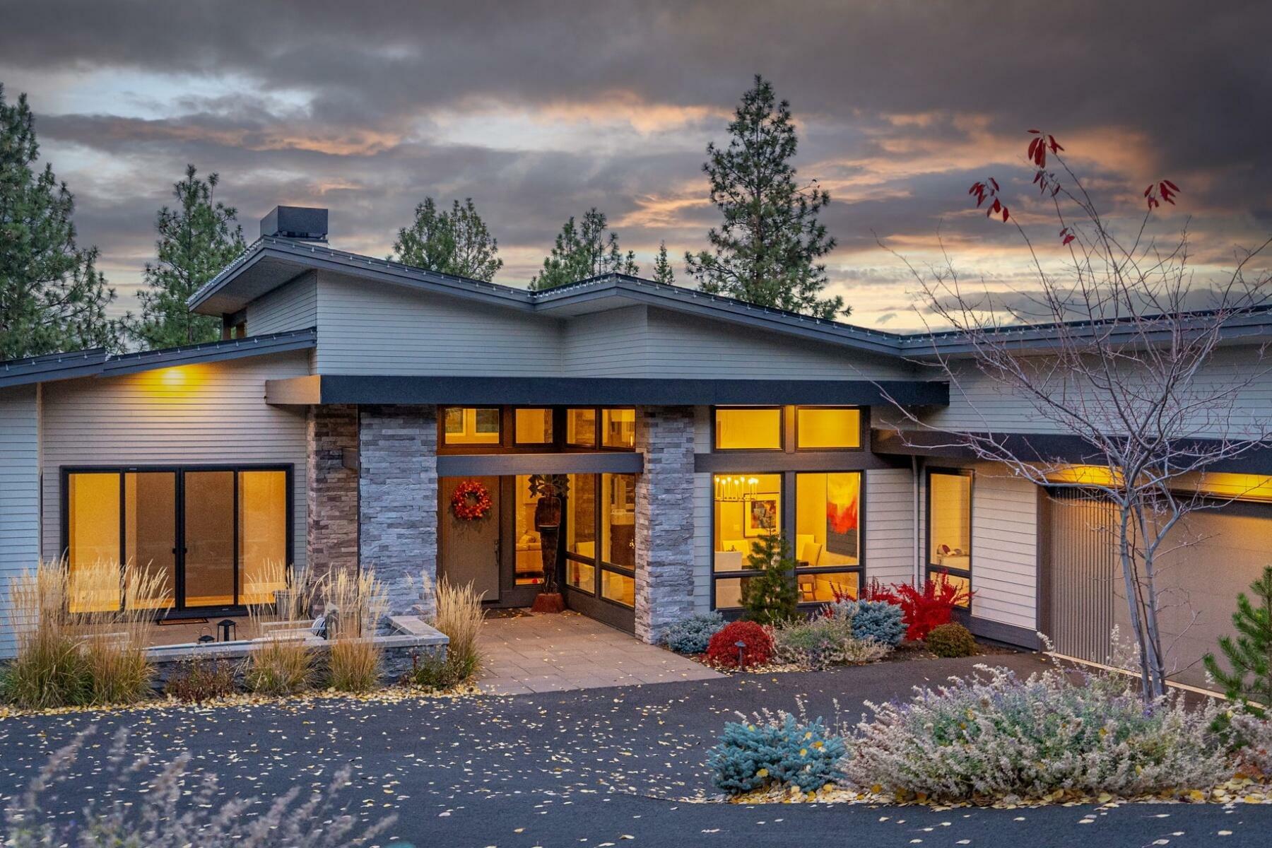 Property Photo:  2799 NW Horizon Drive  OR 97703 