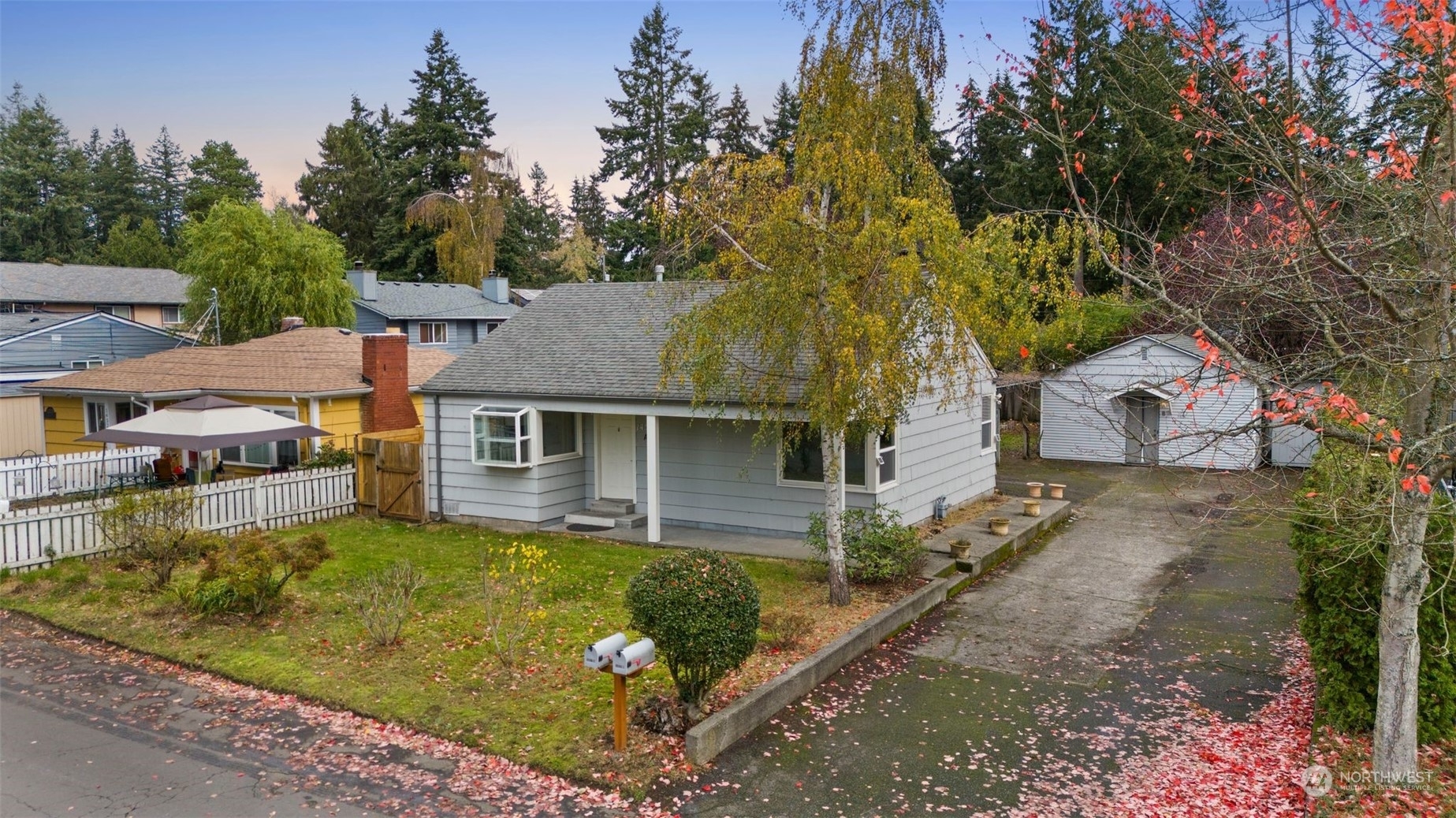 14516  Dayton Avenue N  Shoreline WA 98133 photo