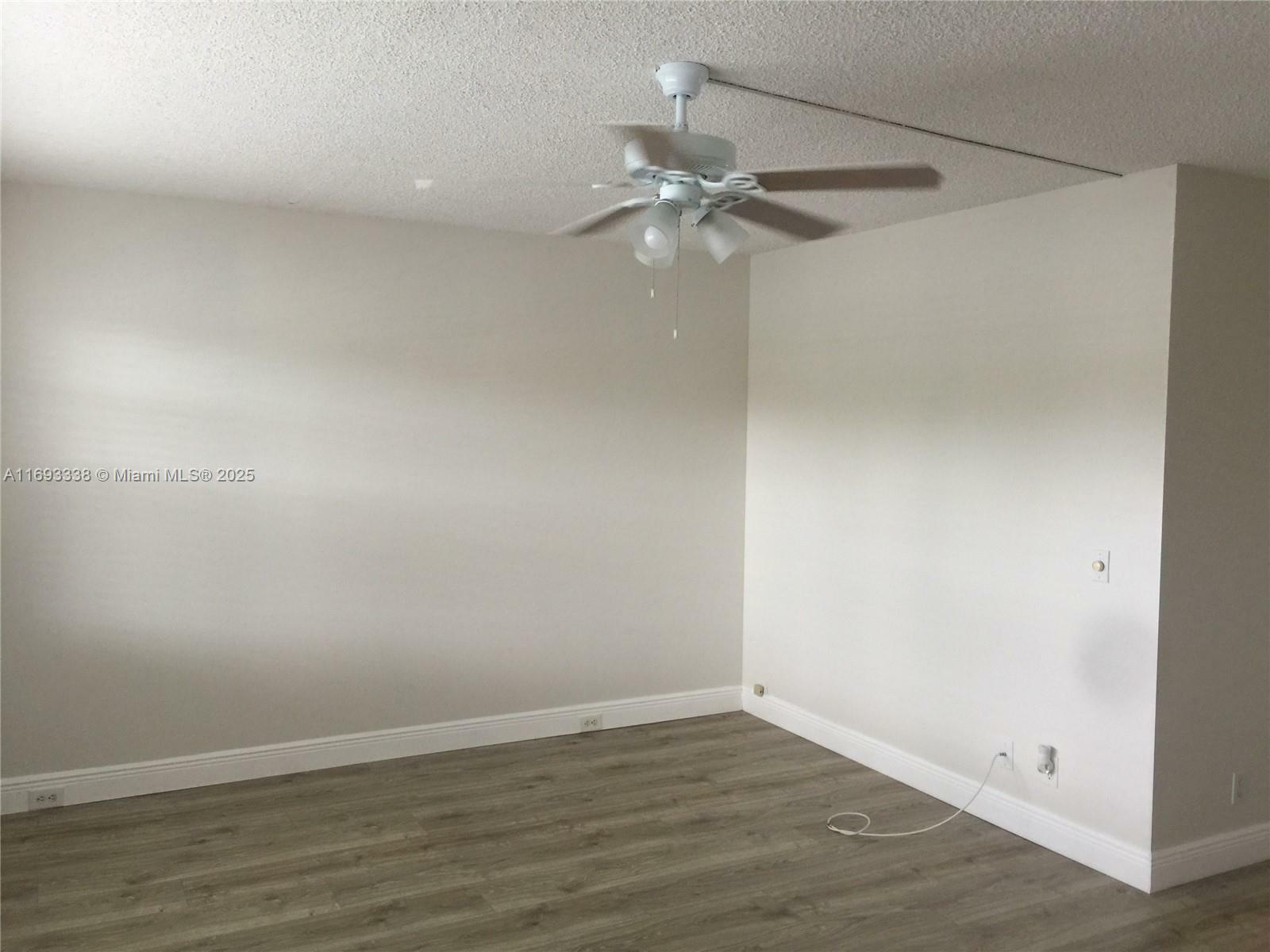 Property Photo: