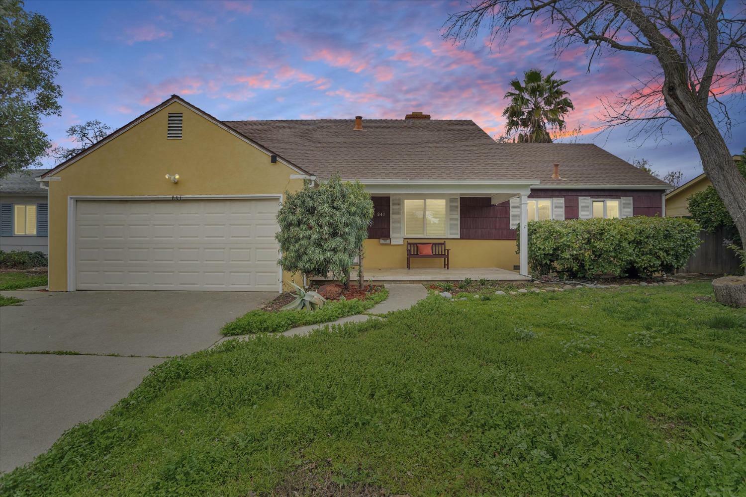 Property Photo:  841 Anderson Road  CA 95616 