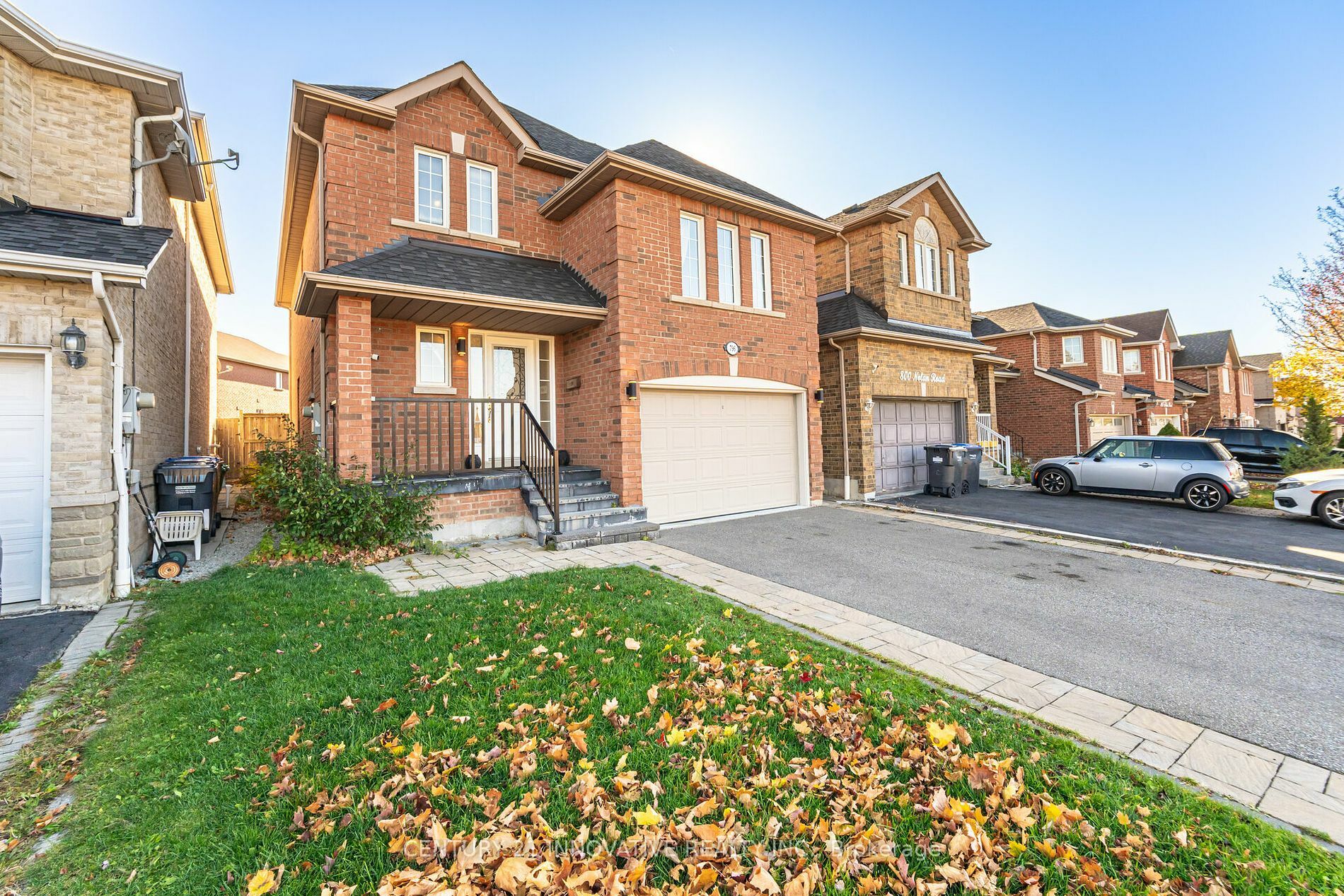 796 Nolan Rd  Mississauga ON L5V 2S5 photo