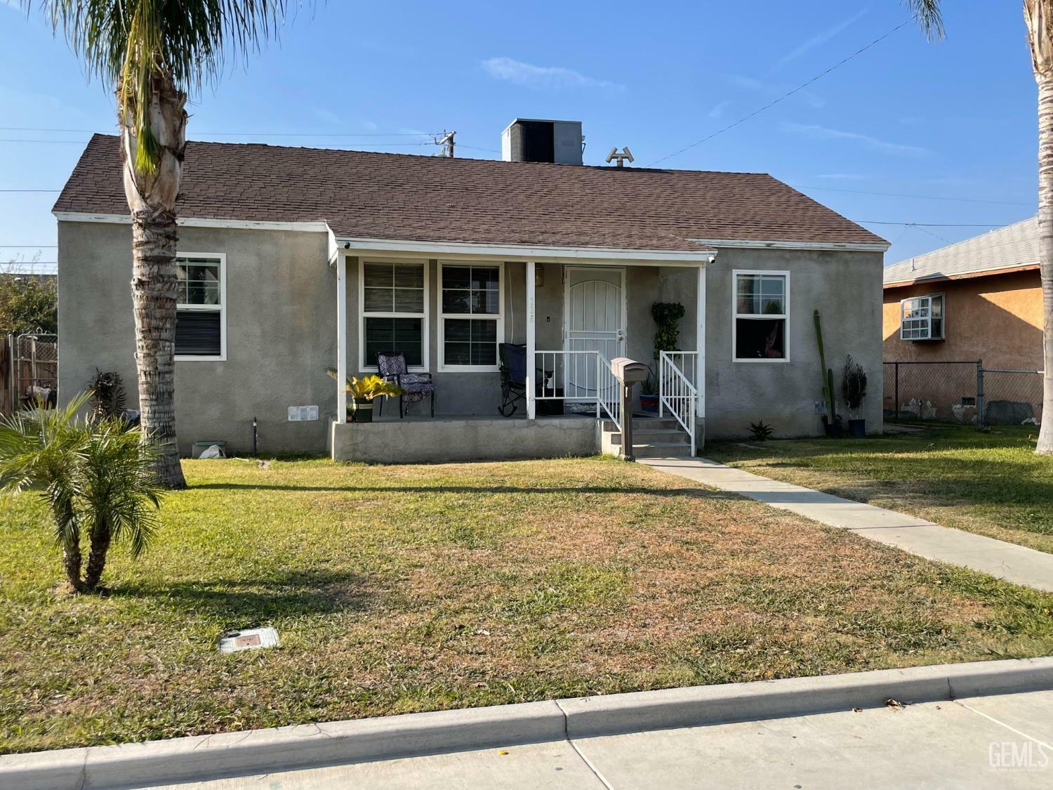 125 U Street  Bakersfield CA 93304 photo