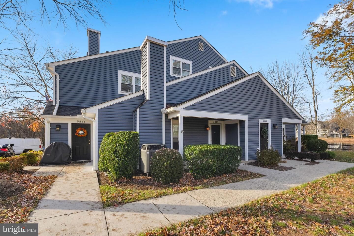 Property Photo: 5843 Orchard Hill Lane VA 20124