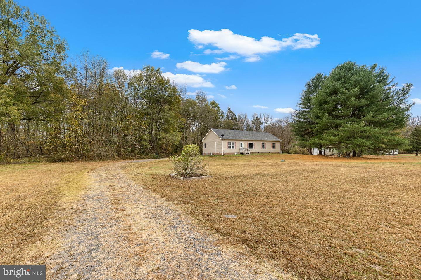 Property Photo:  11652 Stonewall Jackson Road  VA 22580 