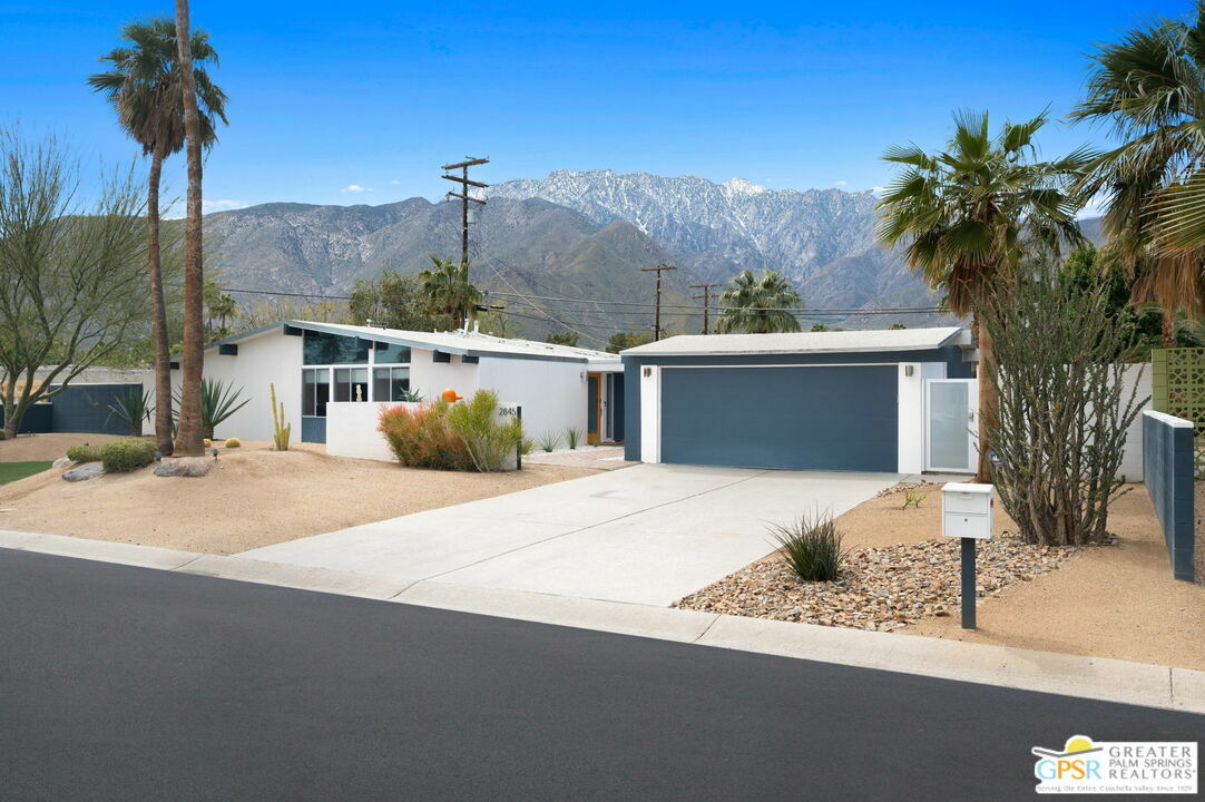 Property Photo:  2845 E Wyman Dr  CA 92262 