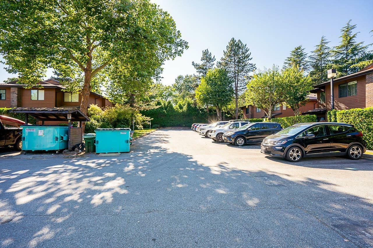 Property Photo: 10620 150 208 BC V3R 7R9