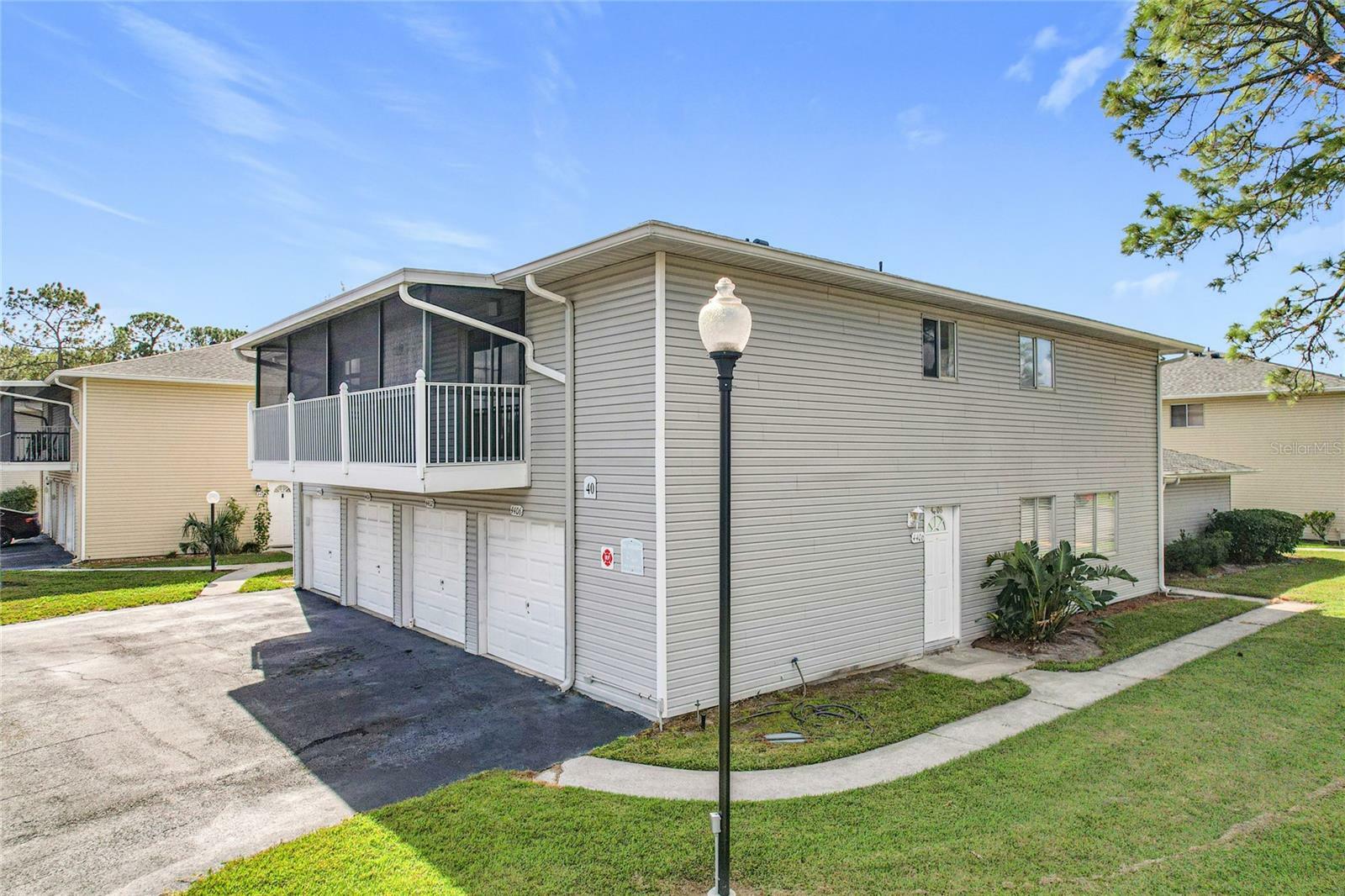 Property Photo: 4402 Shadow Crest Pl 2 FL 32811