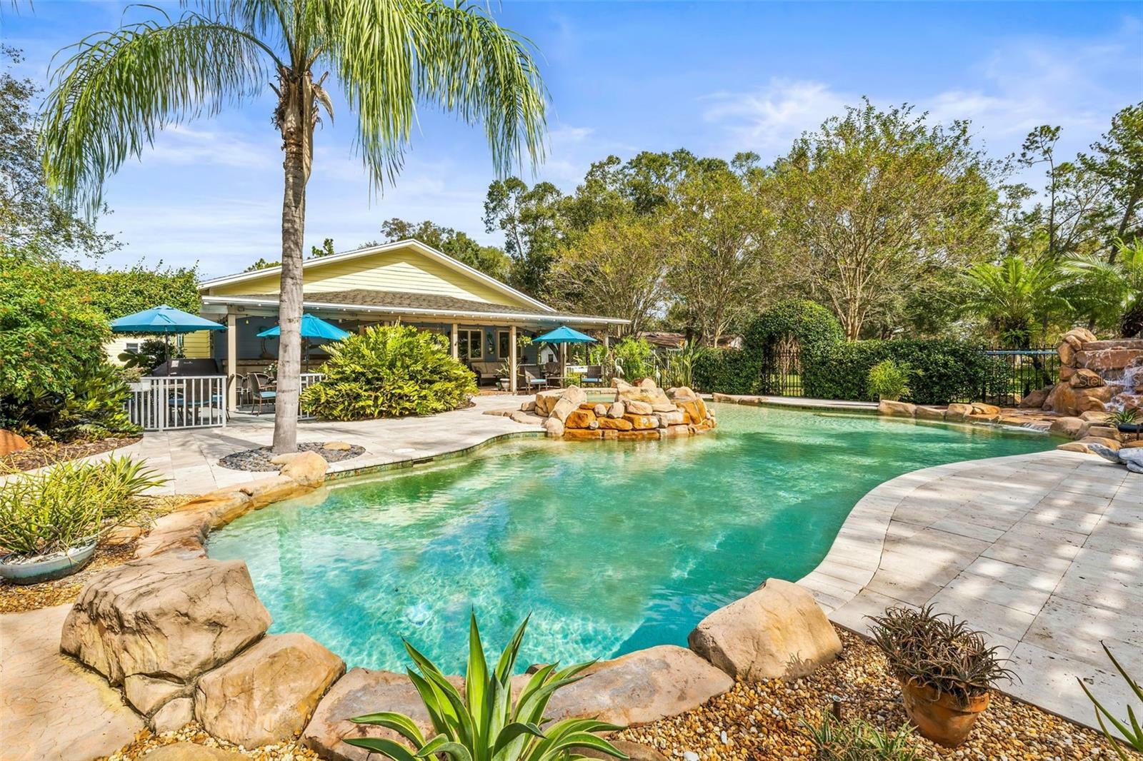 Property Photo:  2501 Rustic Oaks Drive  FL 33559 