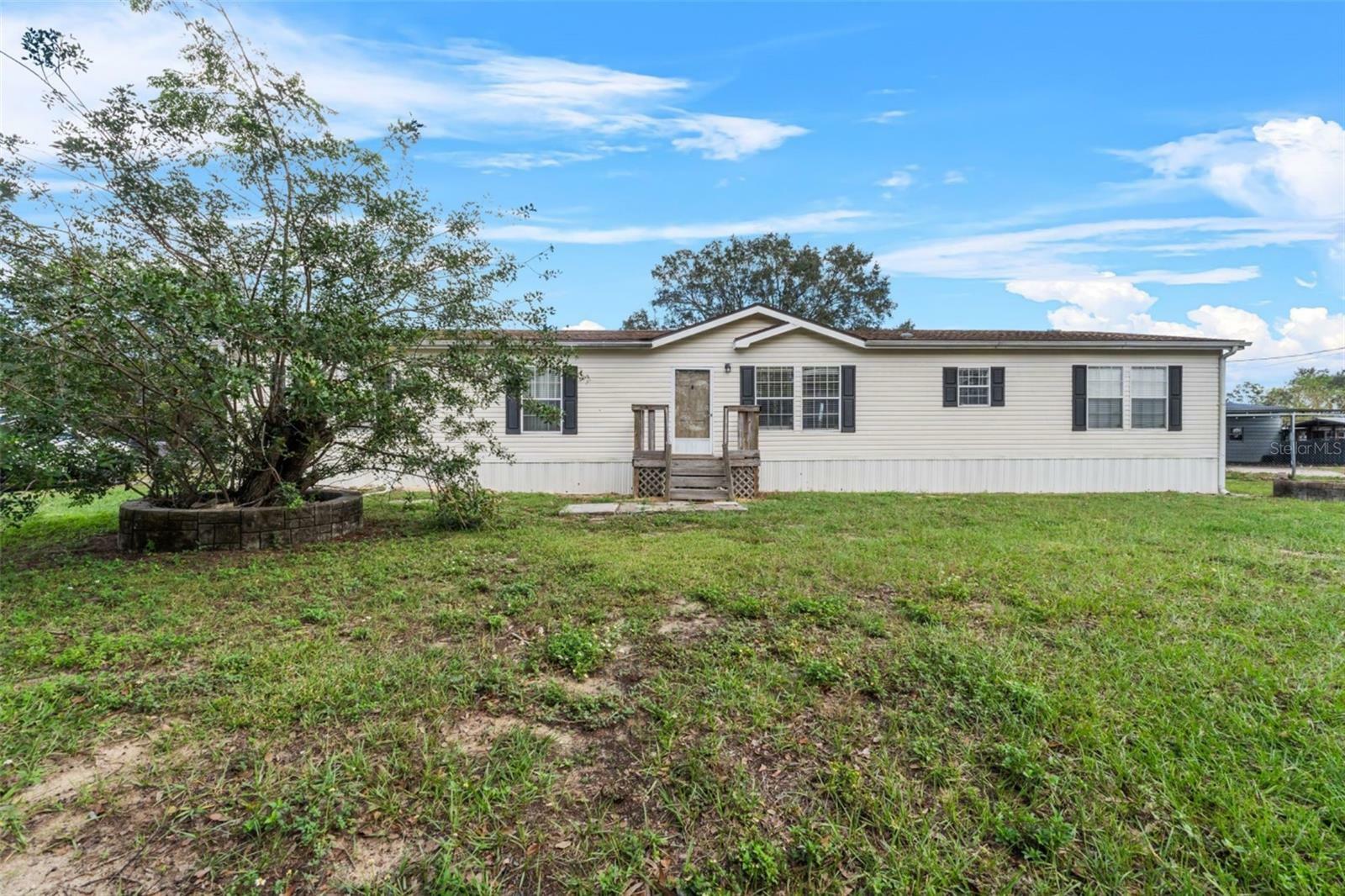 Property Photo:  5005 H L Smith Road  FL 33844 