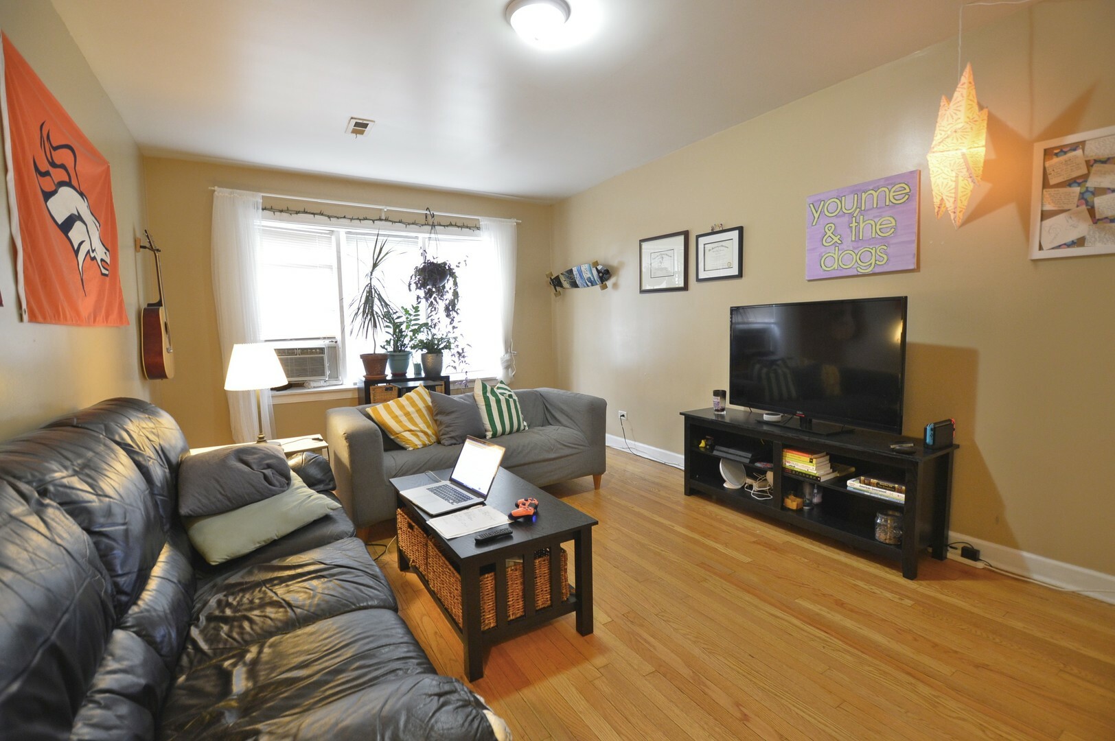 Property Photo:  834 N Christiana Avenue 2  IL 60651 