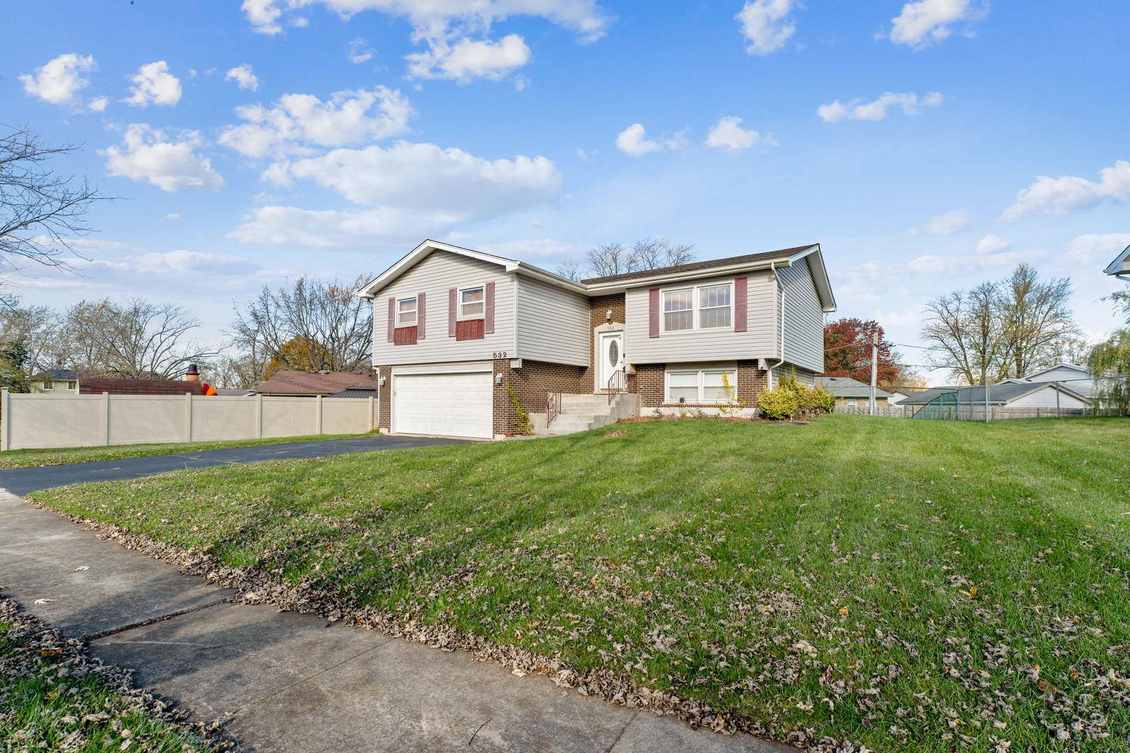 Property Photo:  532 Nathan Road  IL 60484 