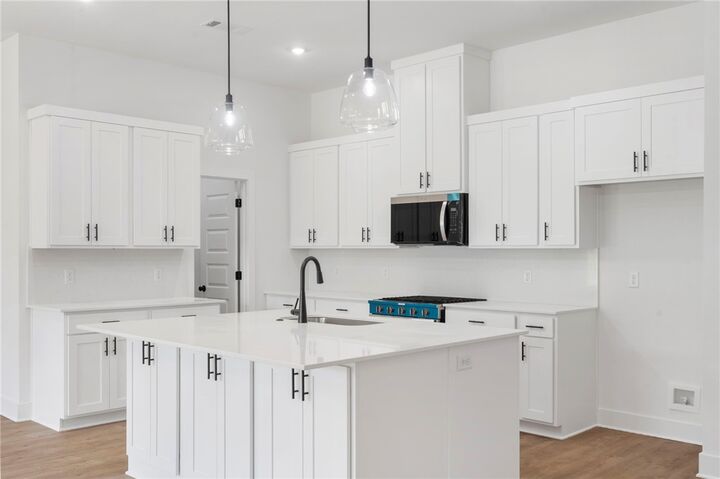 Property Photo: 924 Red Cedar Place AR 72756