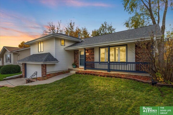 9183 Ellison Avenue  Omaha NE 68134 photo