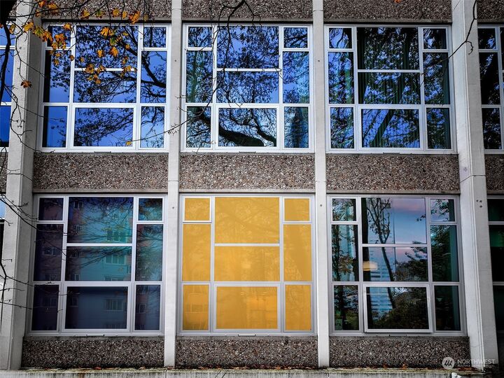 Property Photo:  1000  Union Street 205  WA 98101 