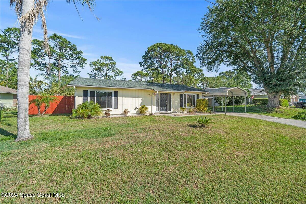 Property Photo:  5536 Flint Road  FL 32927 