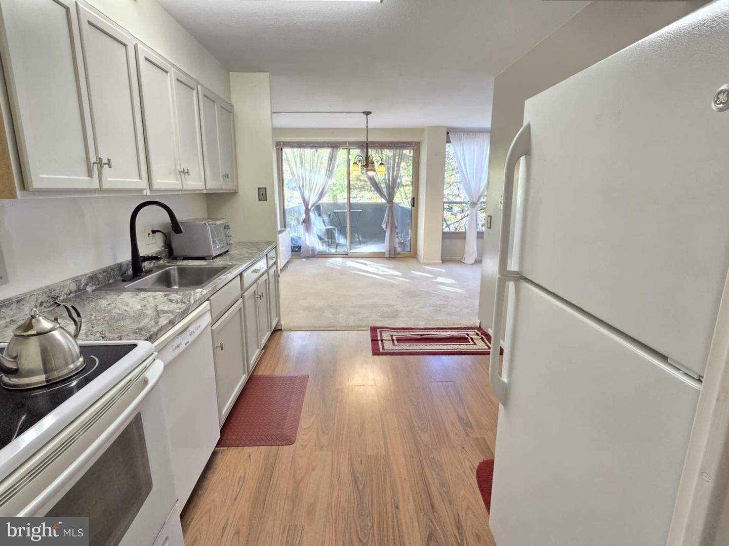 Property Photo:  1001 City Avenue W-206  PA 19096 