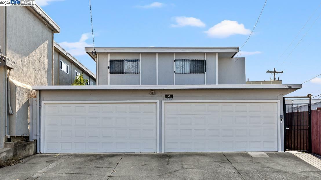 Property Photo:  3608 Midvale Avenue  CA 94602 