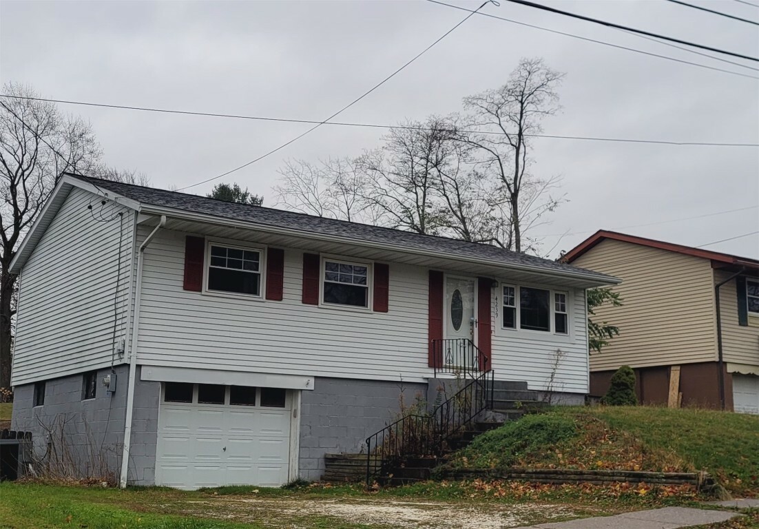 4239 Conrad Road  Erie PA 16510 photo