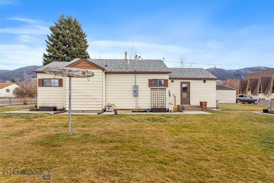 Property Photo:  2920 Amherst  MT 59701 