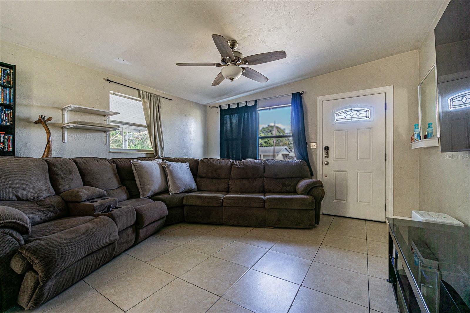 Property Photo: 9696 Groveland Street FL 33772