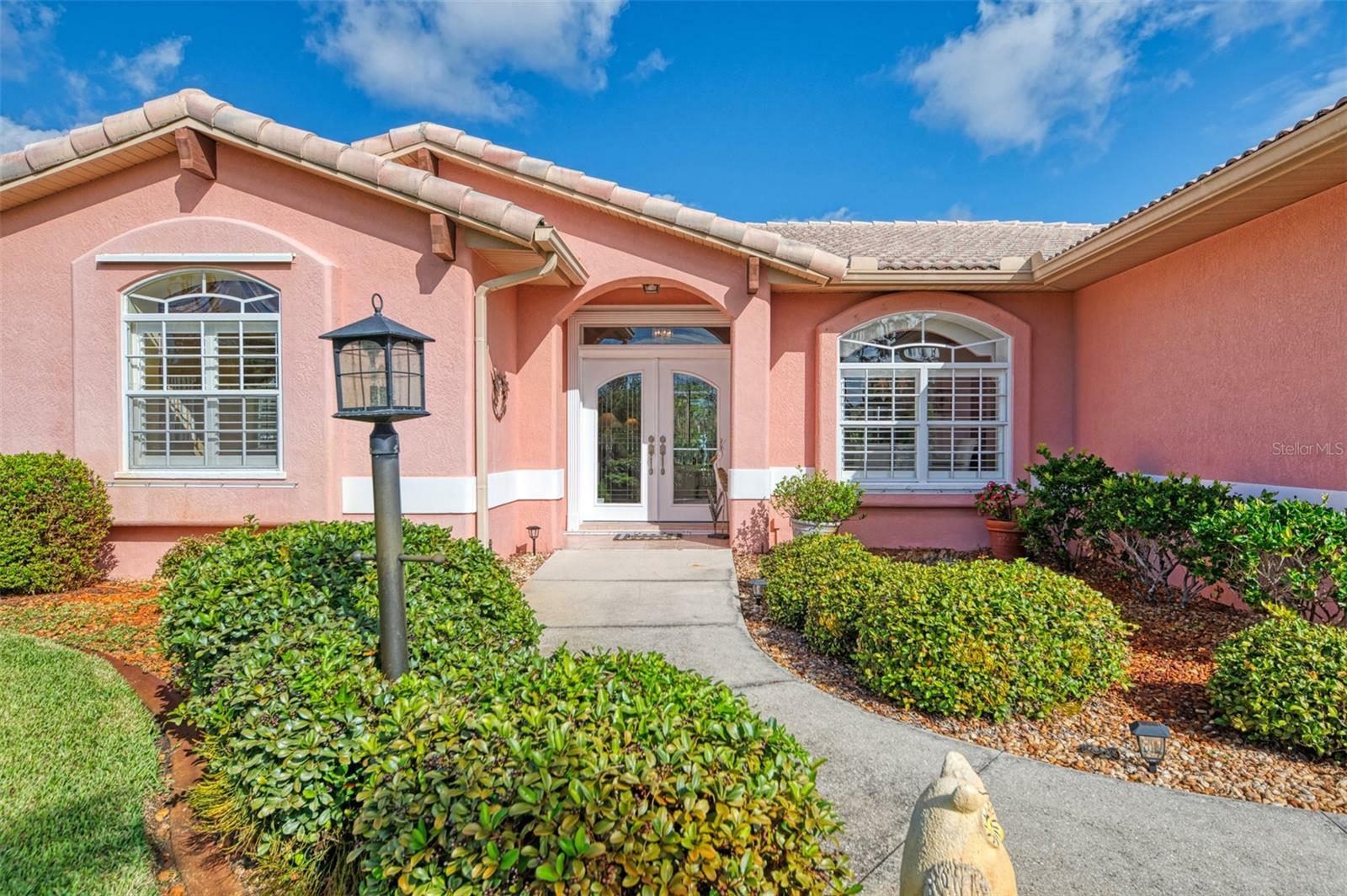 Property Photo:  1030 Bayshore Drive  FL 34223 