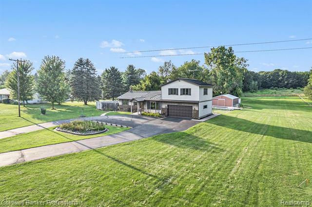 Property Photo:  2743 N Branch Road  MI 48461 