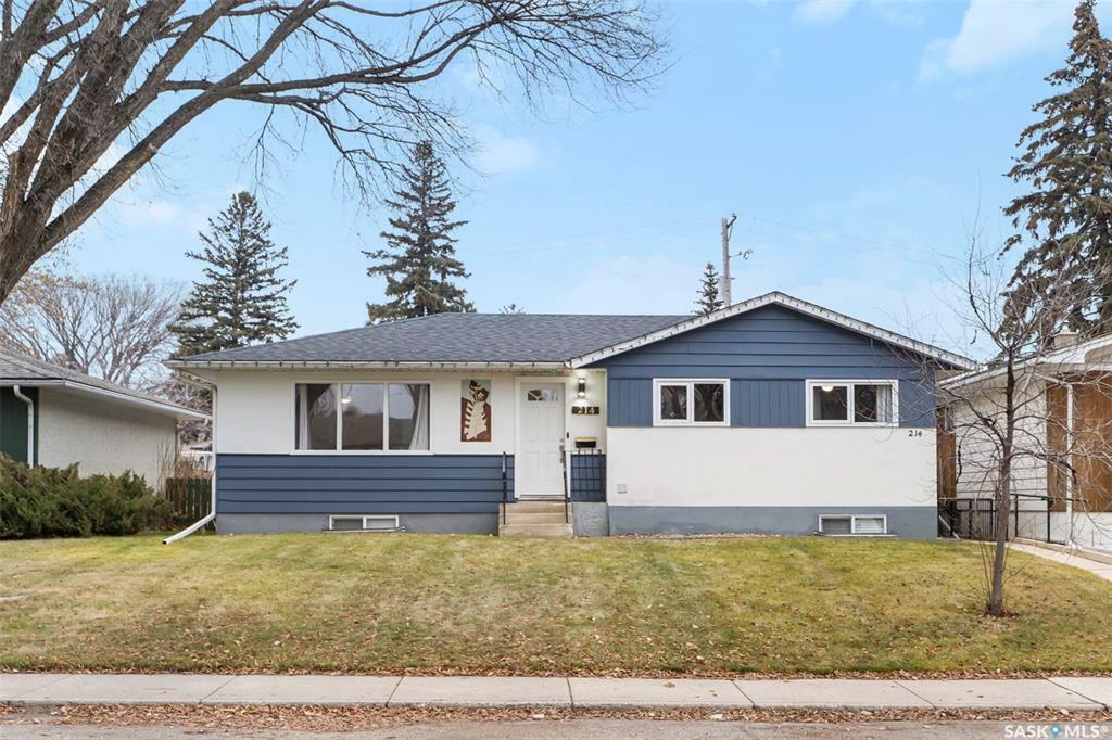 Property Photo:  214 X Avenue N  SK S7L 3V5 