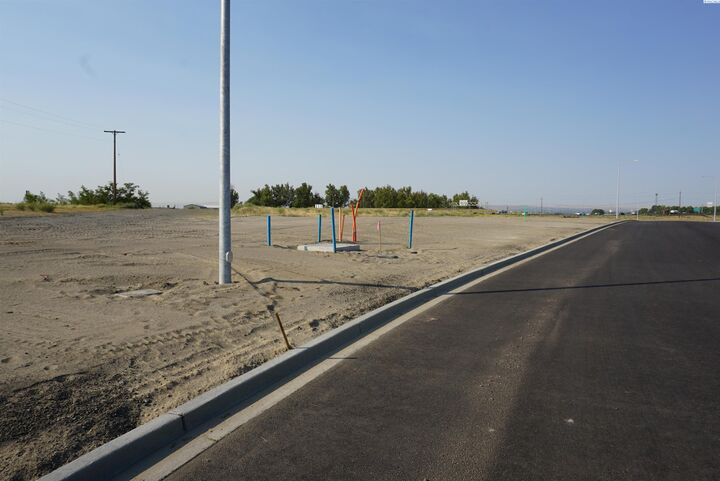 Property Photo: Lot 8 Bsp 03 Adams Street WA 99301