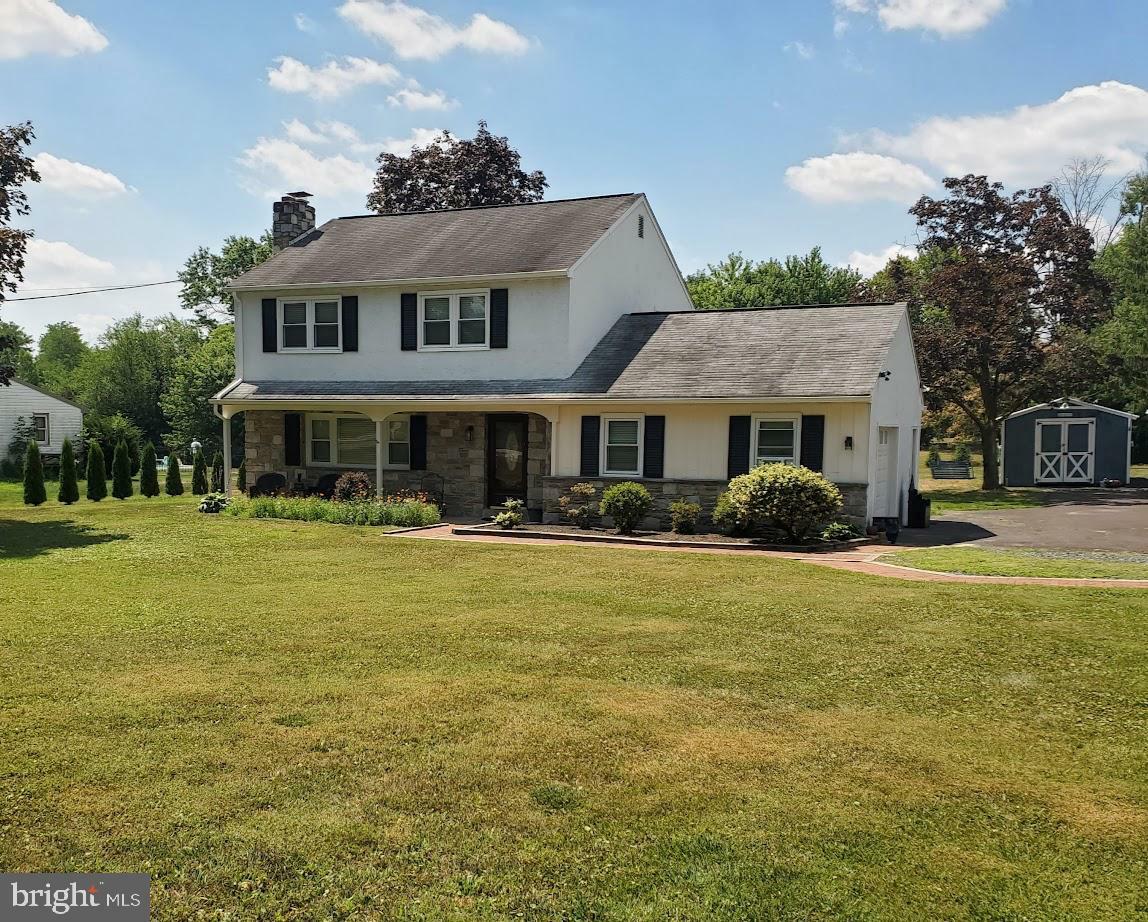 Property Photo:  392 Park Avenue  PA 19438 