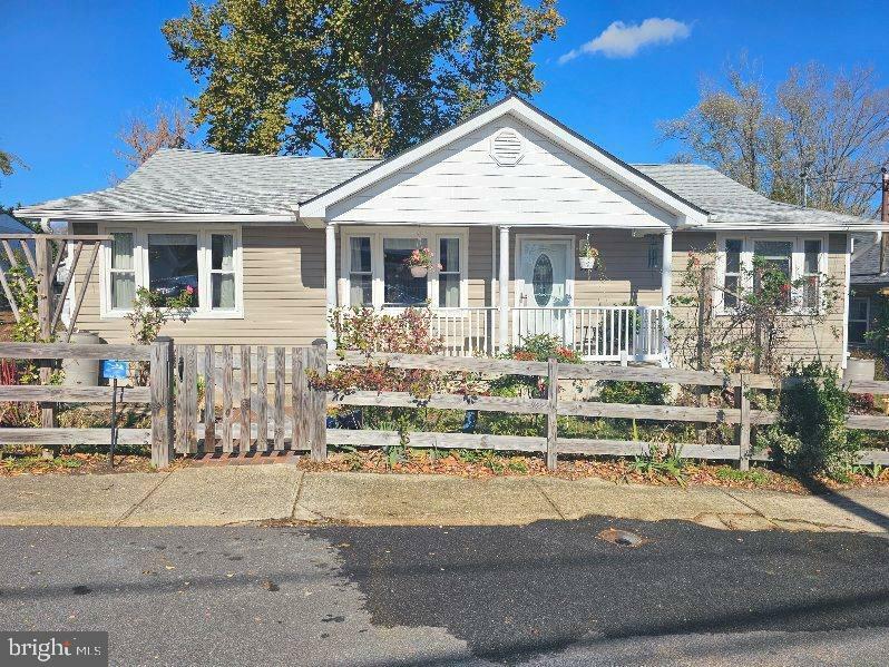 Property Photo:  3718 27th Street  MD 20732 