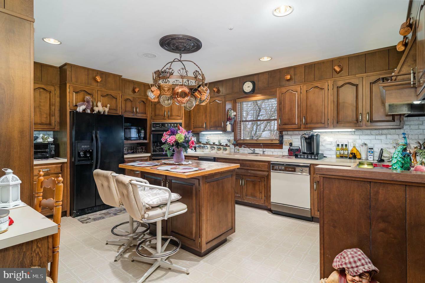 Property Photo:  224 Heisers Lane  PA 17015 