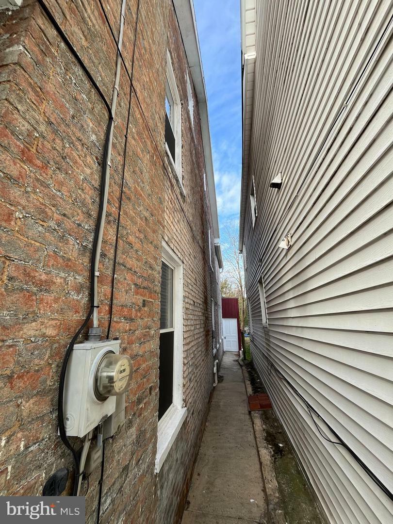 Property Photo:  691-693 Broad Street  PA 17201 