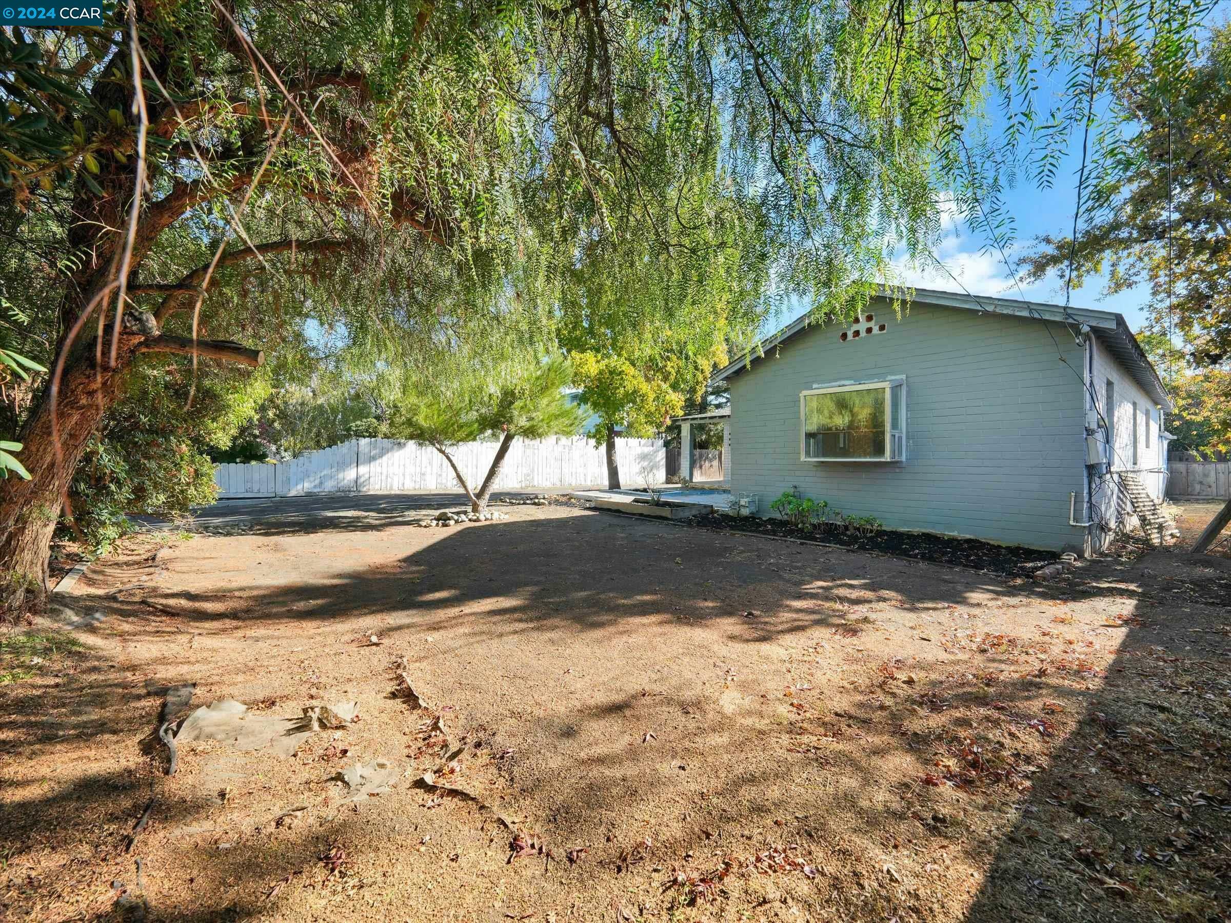 Property Photo:  1880 Gelbke Ln  CA 94520 