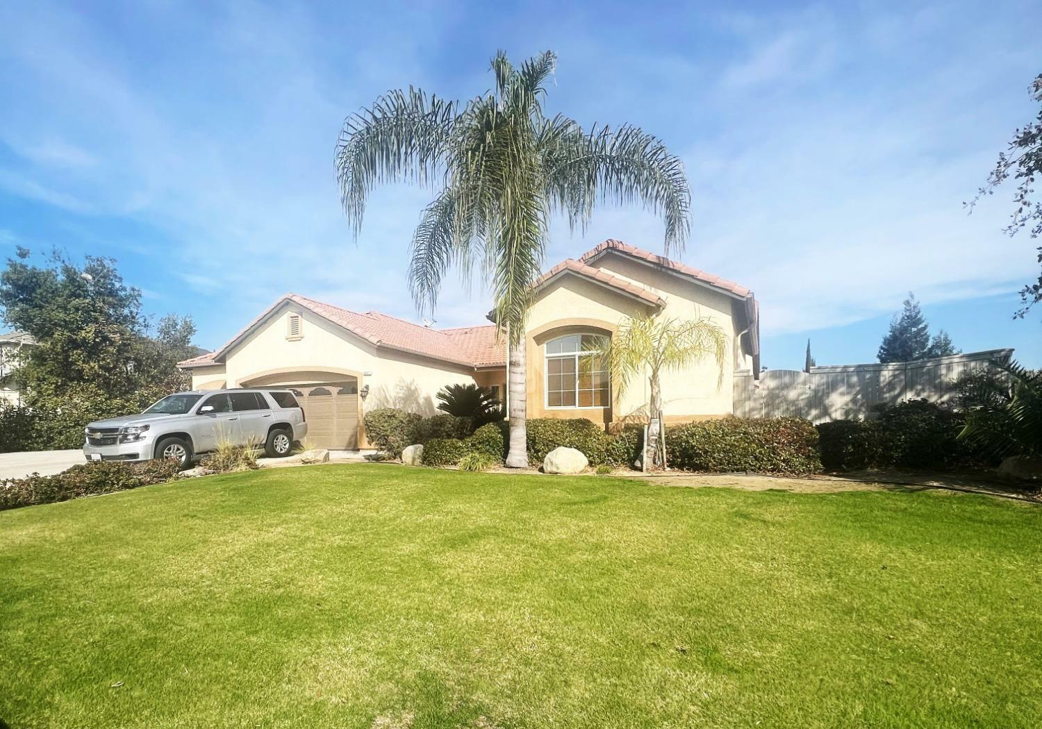 Property Photo:  6607 Carracci Lane  CA 93306 