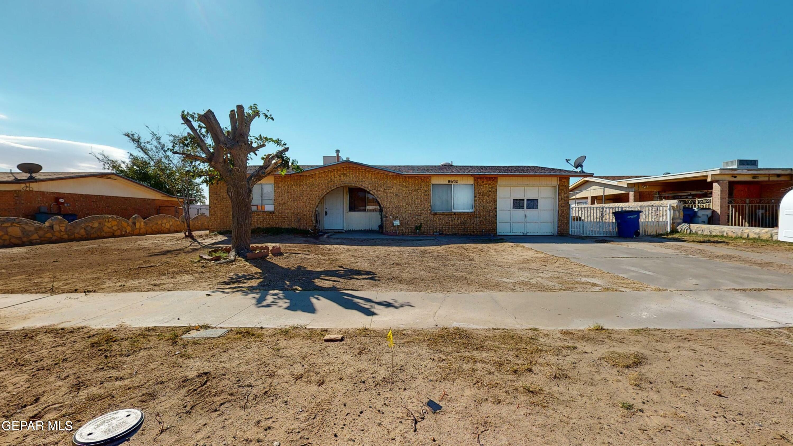 8652 Arboleda Drive  El Paso TX 79907 photo