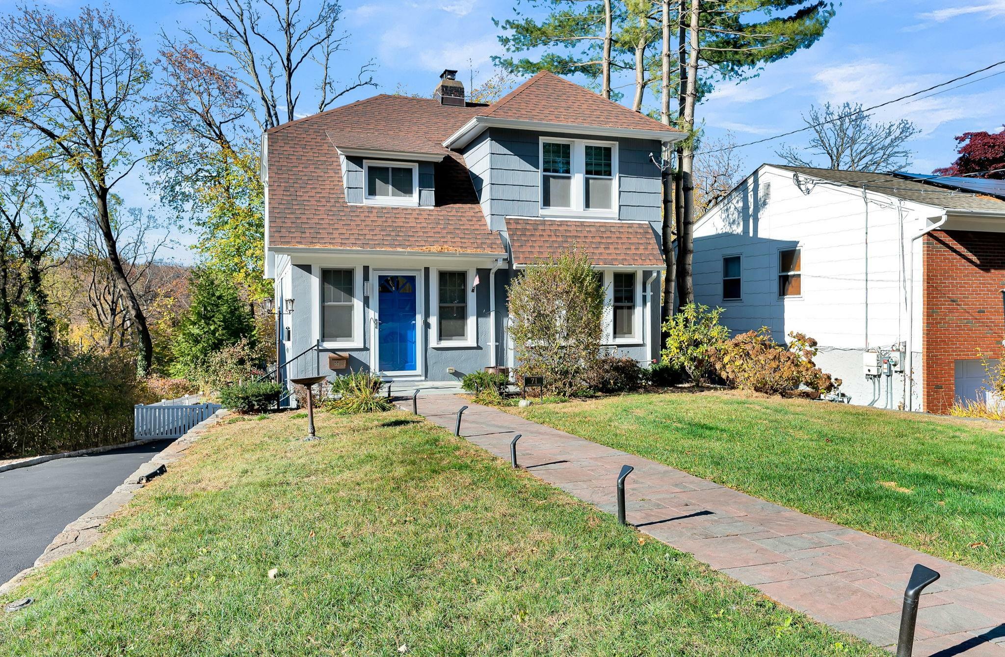 Property Photo:  71 Holland Place  NY 10530 