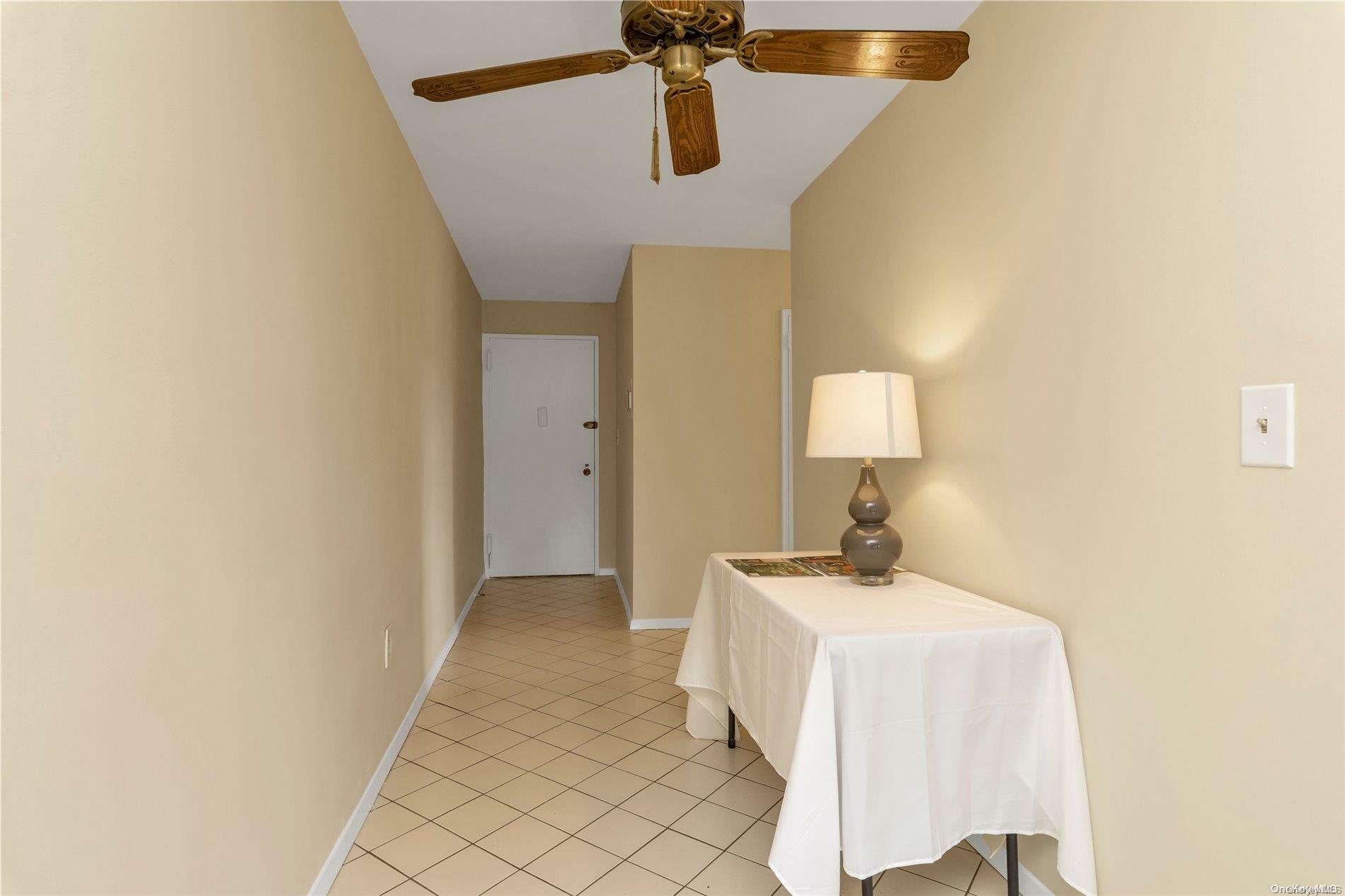 Property Photo:  30 Pearsall Avenue 3K  NY 11542 