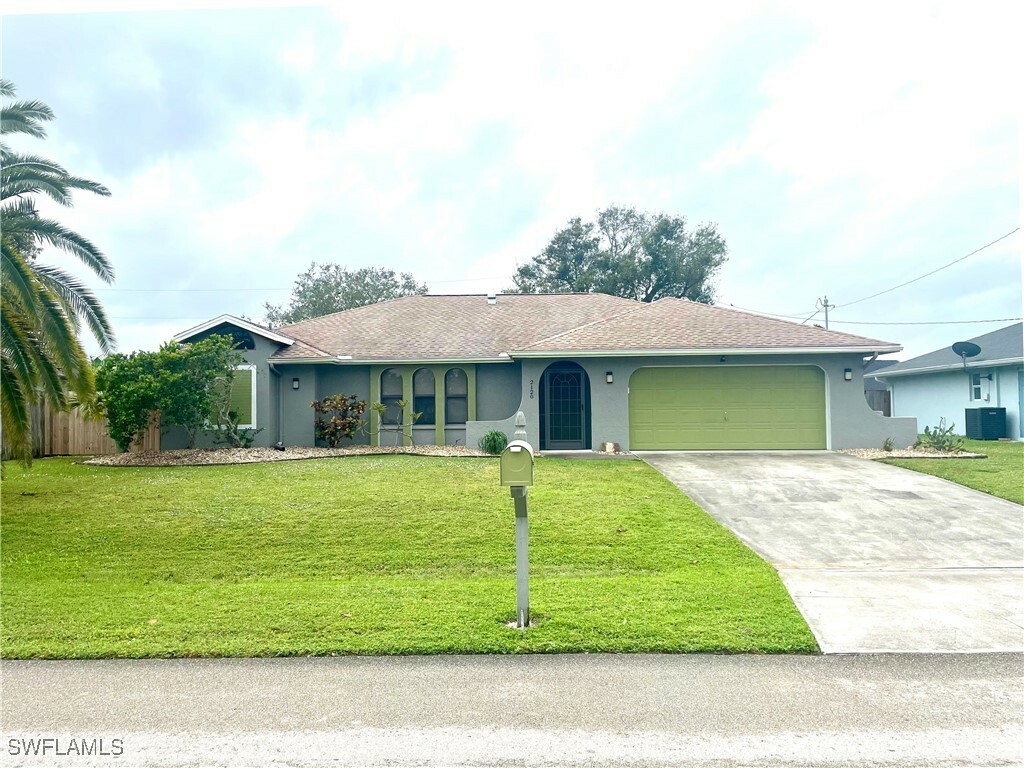 Property Photo:  2120 SE 4th Street  FL 33990 