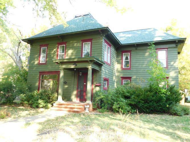 Property Photo:  251 W 2nd Street  WI 54017 