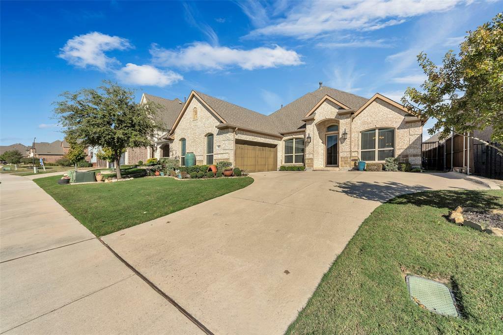 Property Photo:  4032 Las Colina Drive  TX 76179 