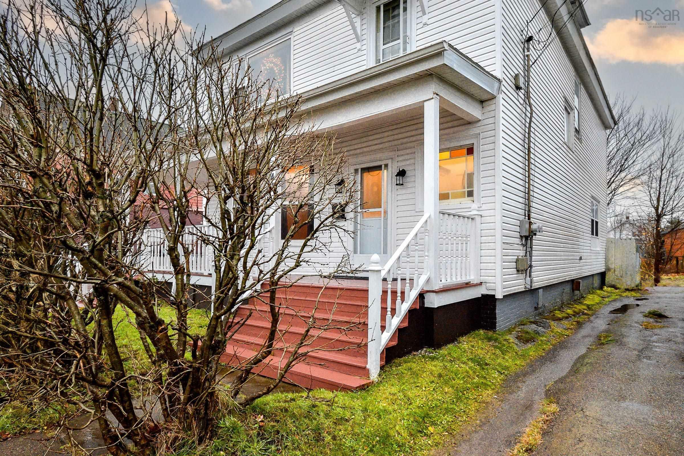 Property Photo:  841 Victoria Road  NS B1N 1J9 