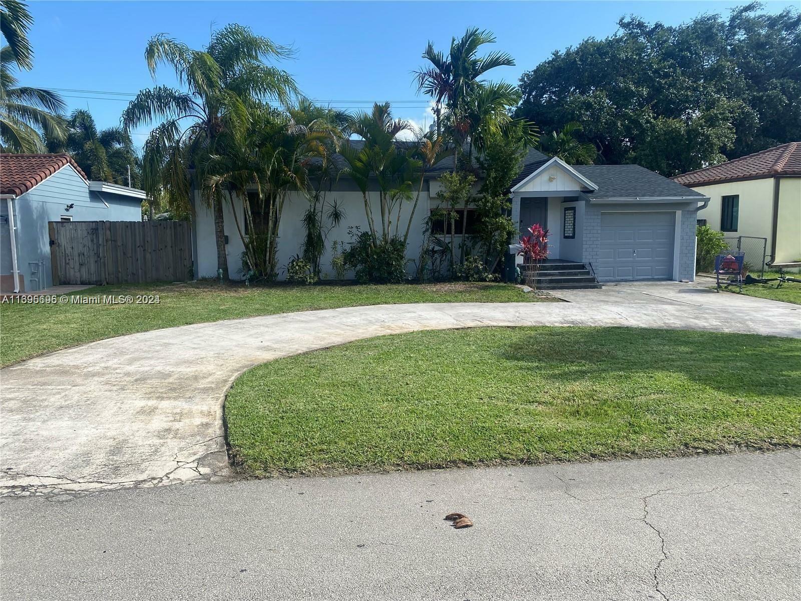 1516 Funston St  Hollywood FL 33020 photo