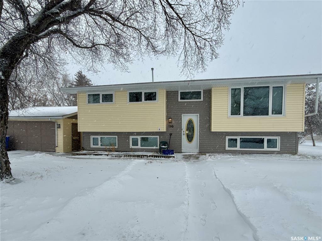 Photo de la propriété:  190 Sangster Boulevard  SK S4R 7G9 