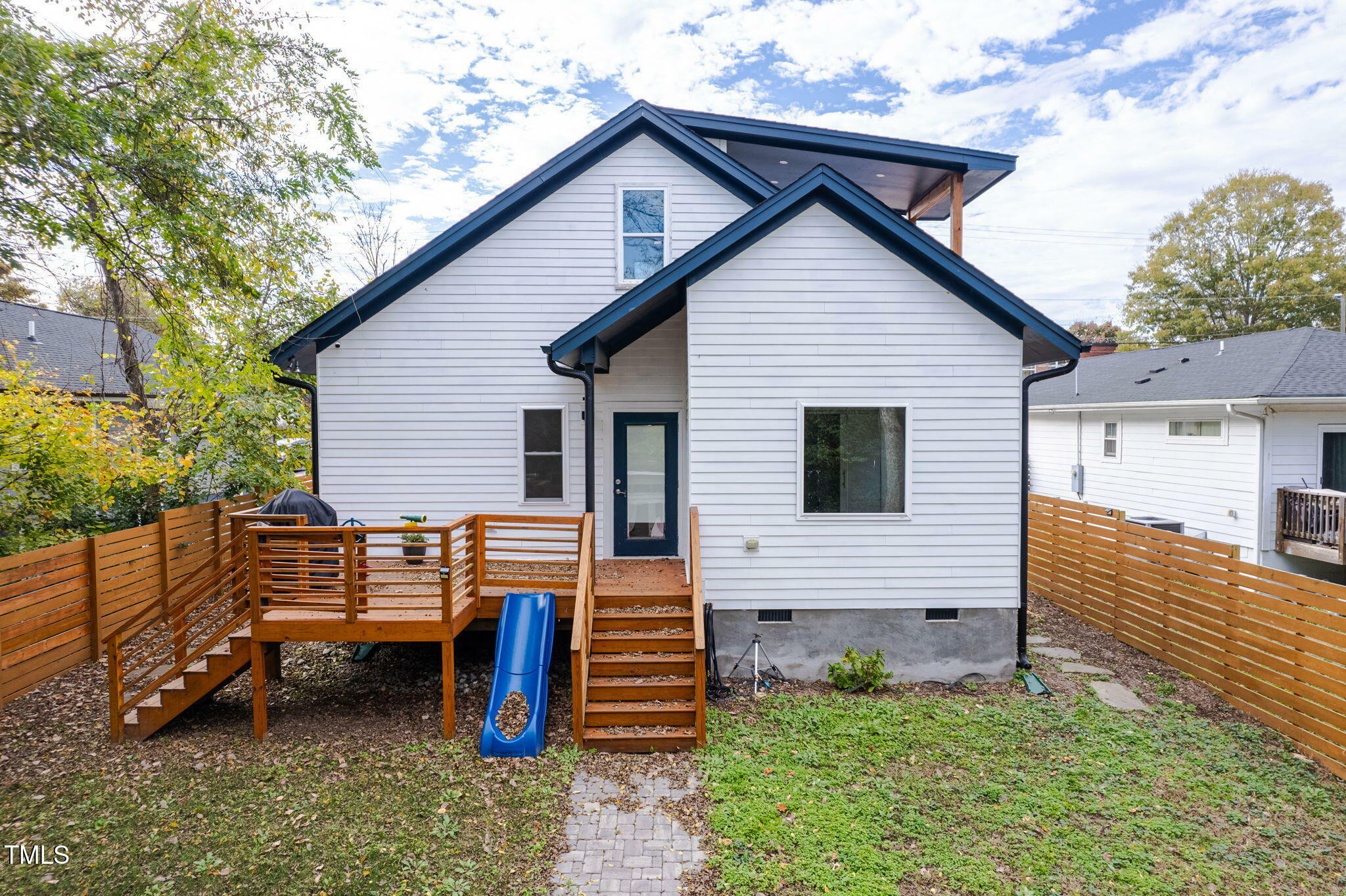 Property Photo:  617 Church Street  NC 27601 