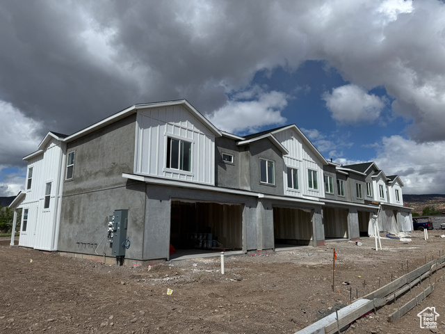 Property Photo: 1198 S Village Ln B3 UT 84701