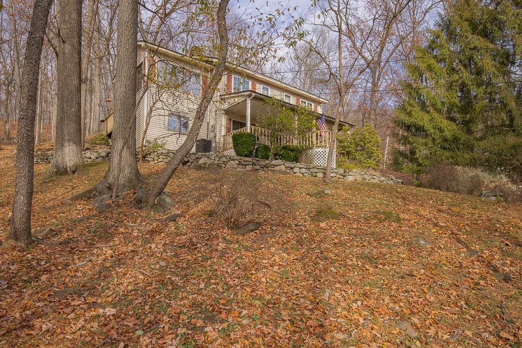 Property Photo:  13 Locust Lane  NY 10922 