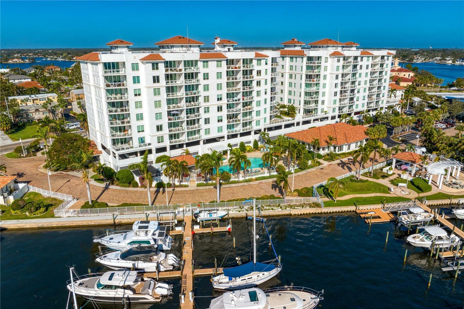 1325 Snell Isle Boulevard NE 709  St Petersburg FL 33704 photo