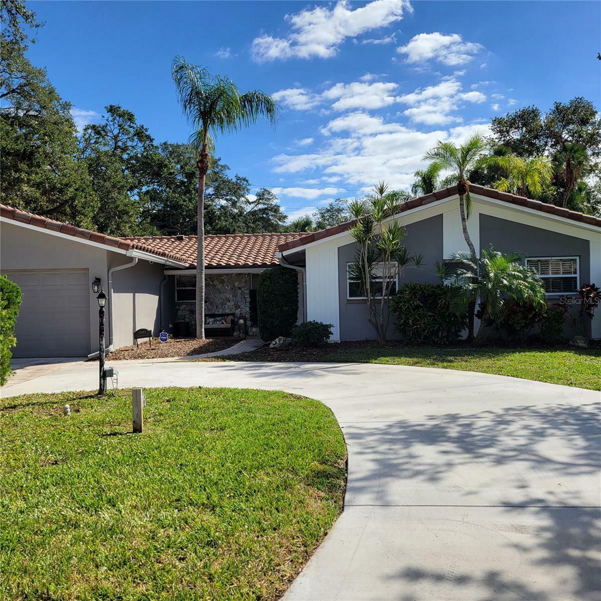 Property Photo:  14492 Tanglewood Drive N  FL 33774 