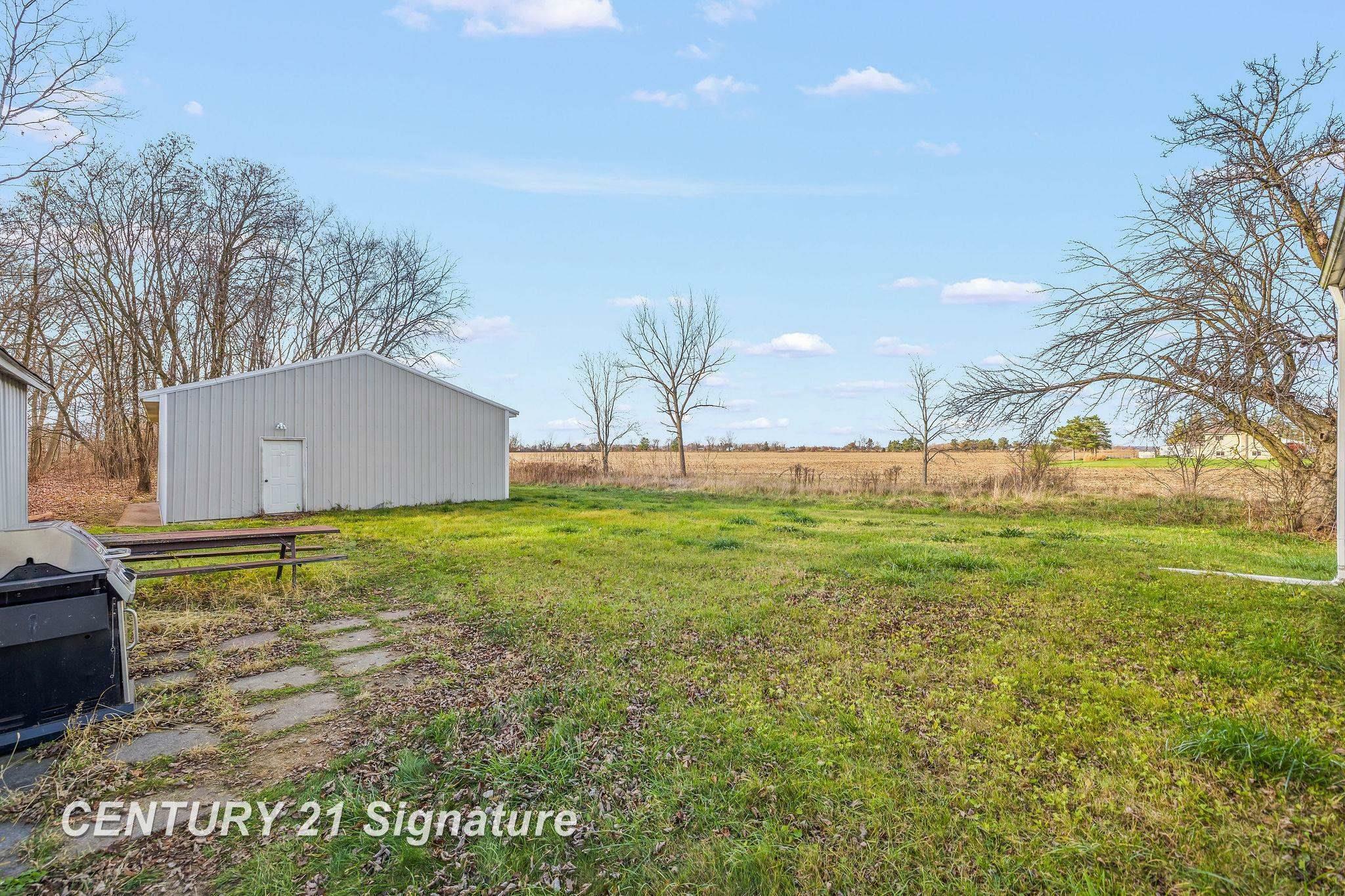 Property Photo:  2378 S Garfield Road  MI 48611 